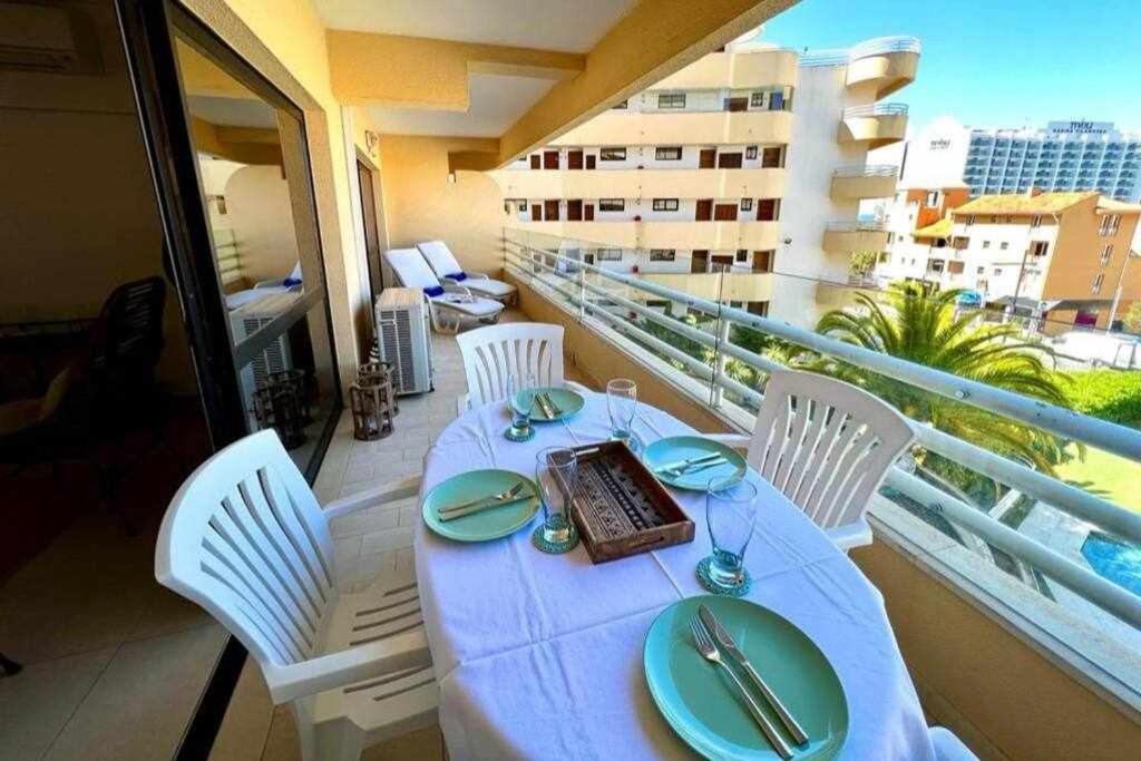 Appartement Marina Mar By Fhr Piscina Parking à Quarteira Extérieur photo