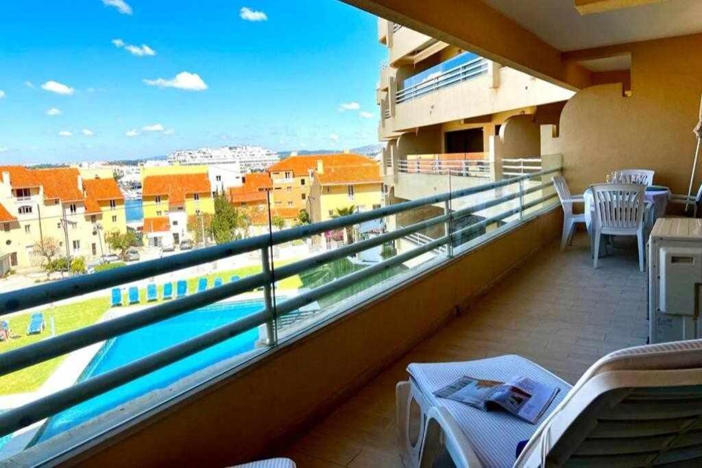 Appartement Marina Mar By Fhr Piscina Parking à Quarteira Extérieur photo